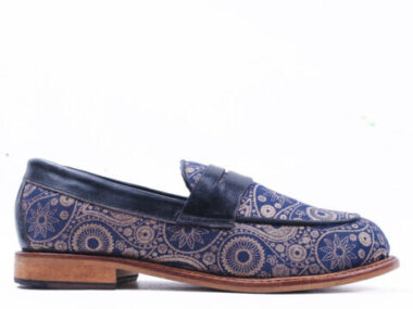 Àṣà Loafers